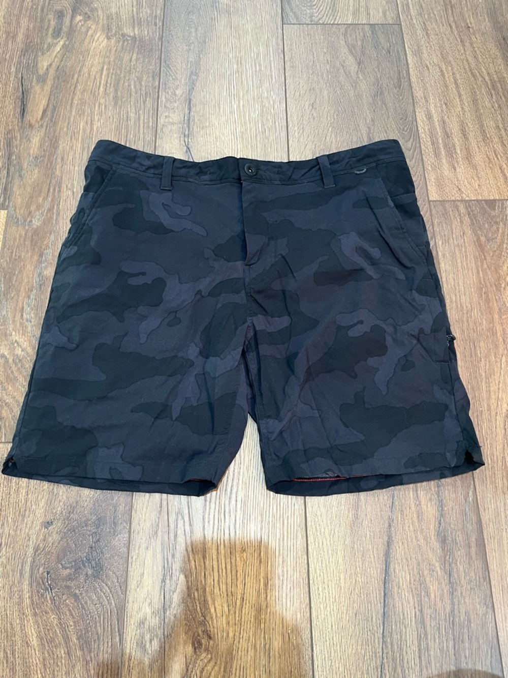 686 Everywhere Shorts Mens 34 Camo Featherlight Chino Hiking Outdoor Fishing